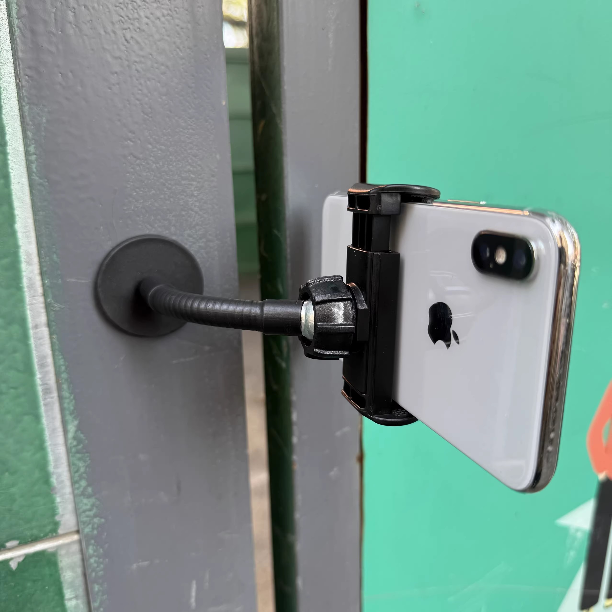 Powerful N52 Magnet Phone Clip - Outdoor Power 'Hose' 评论和价格